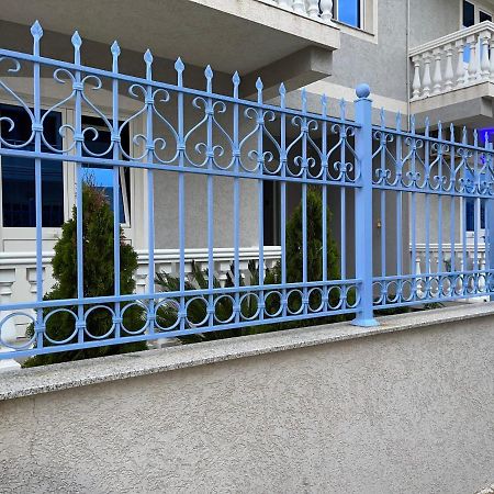 Doci Seven Hotel Velipojë 外观 照片