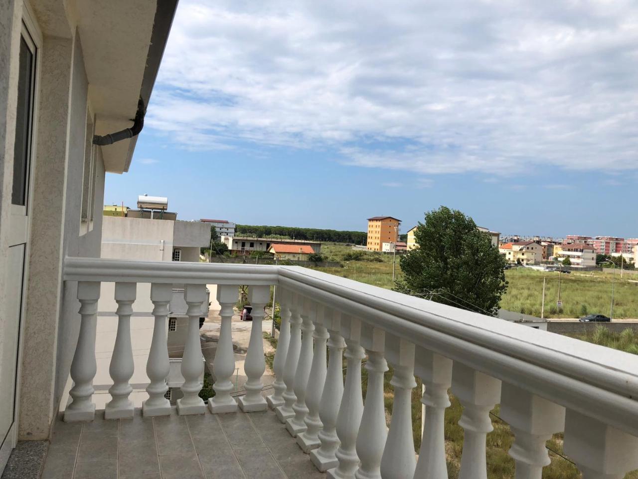 Doci Seven Hotel Velipojë 外观 照片