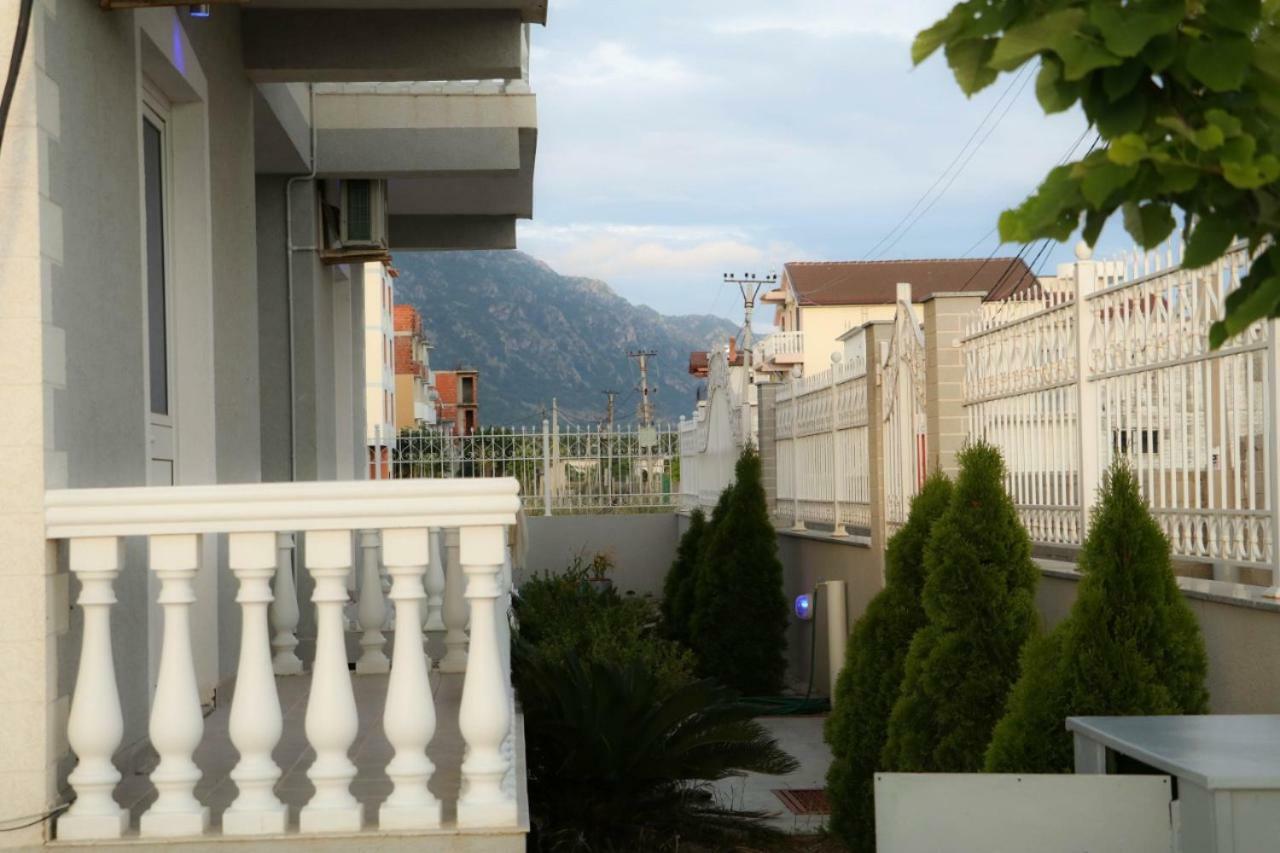 Doci Seven Hotel Velipojë 外观 照片